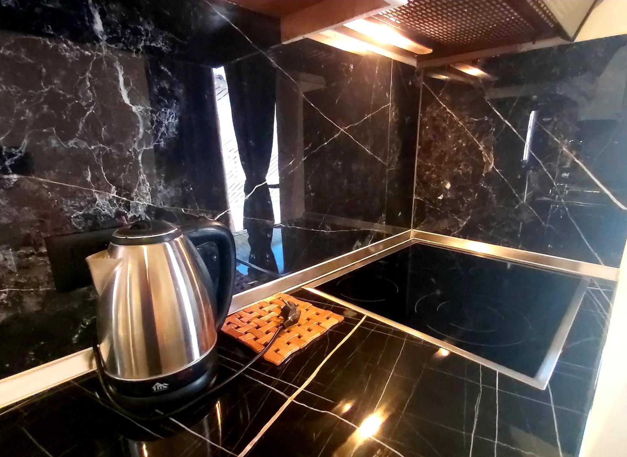 Vila Bilali Apartment Ksamil Ngoại thất bức ảnh