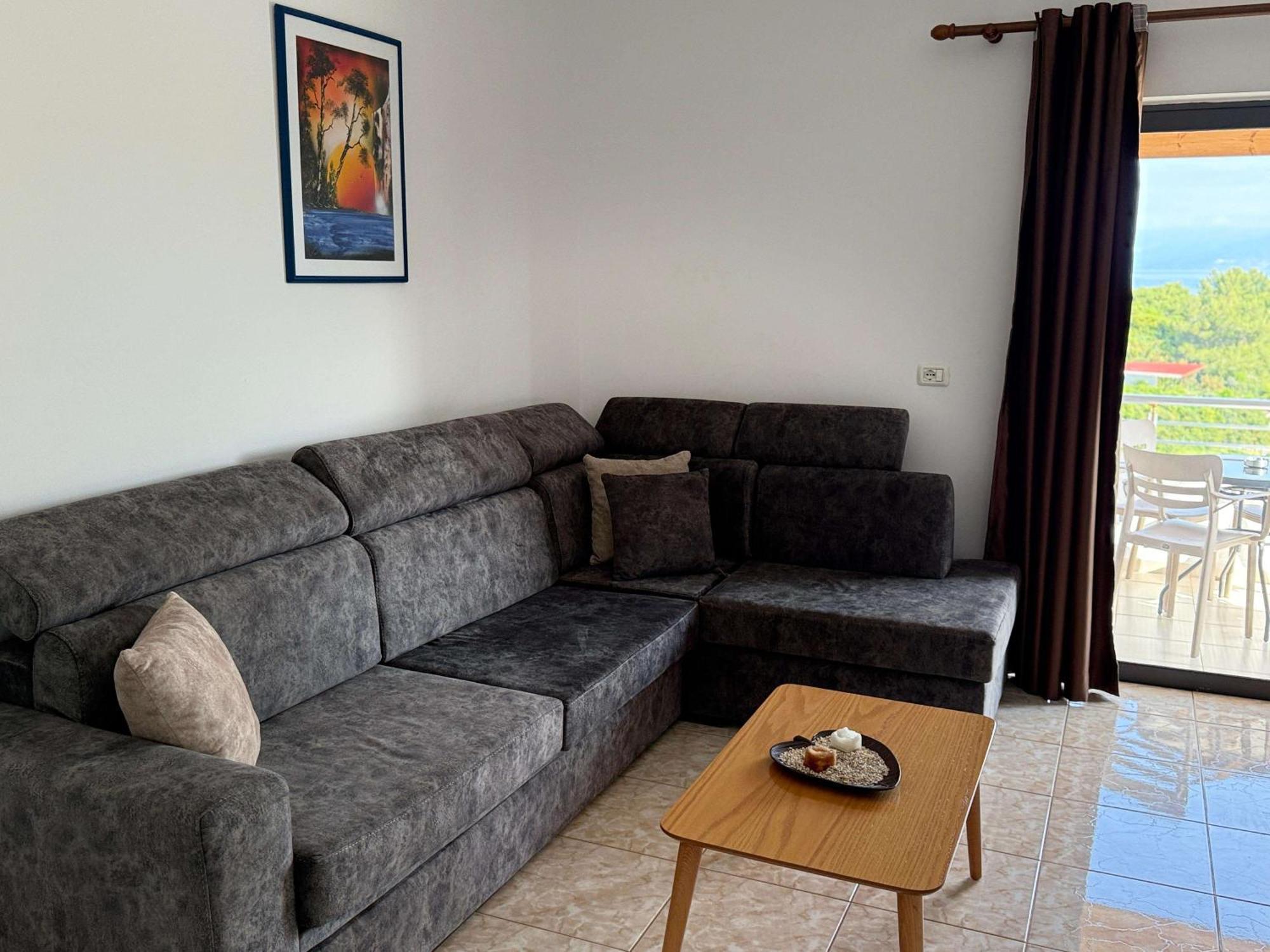 Vila Bilali Apartment Ksamil Ngoại thất bức ảnh