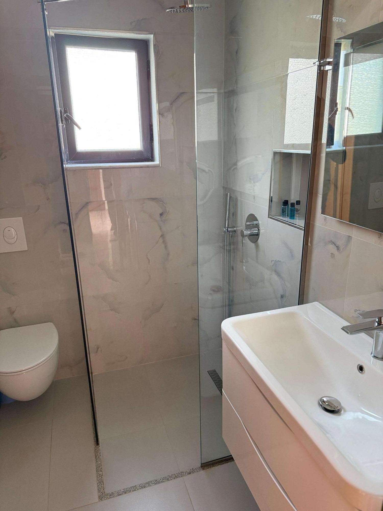Vila Bilali Ksamil Ngoại thất bức ảnh