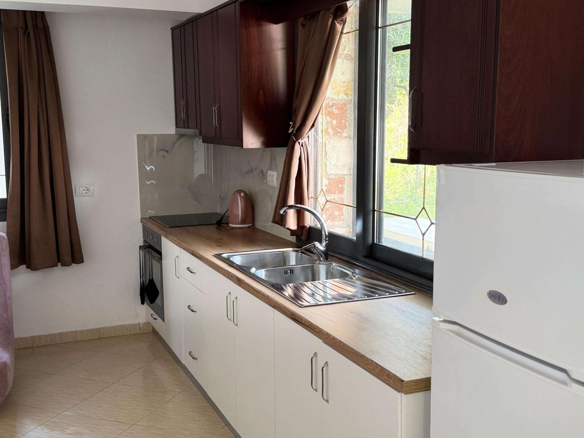 Vila Bilali Apartment Ksamil Ngoại thất bức ảnh