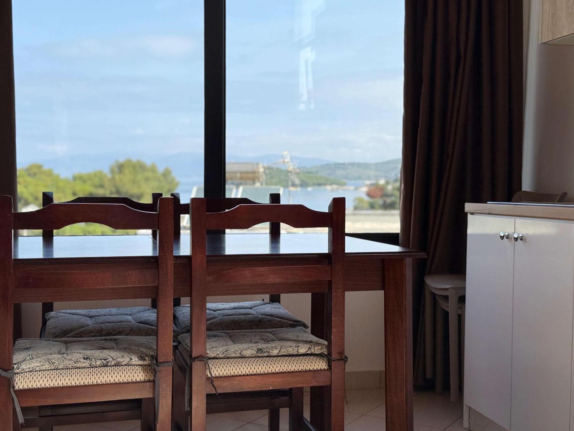 Vila Bilali Apartment Ksamil Ngoại thất bức ảnh
